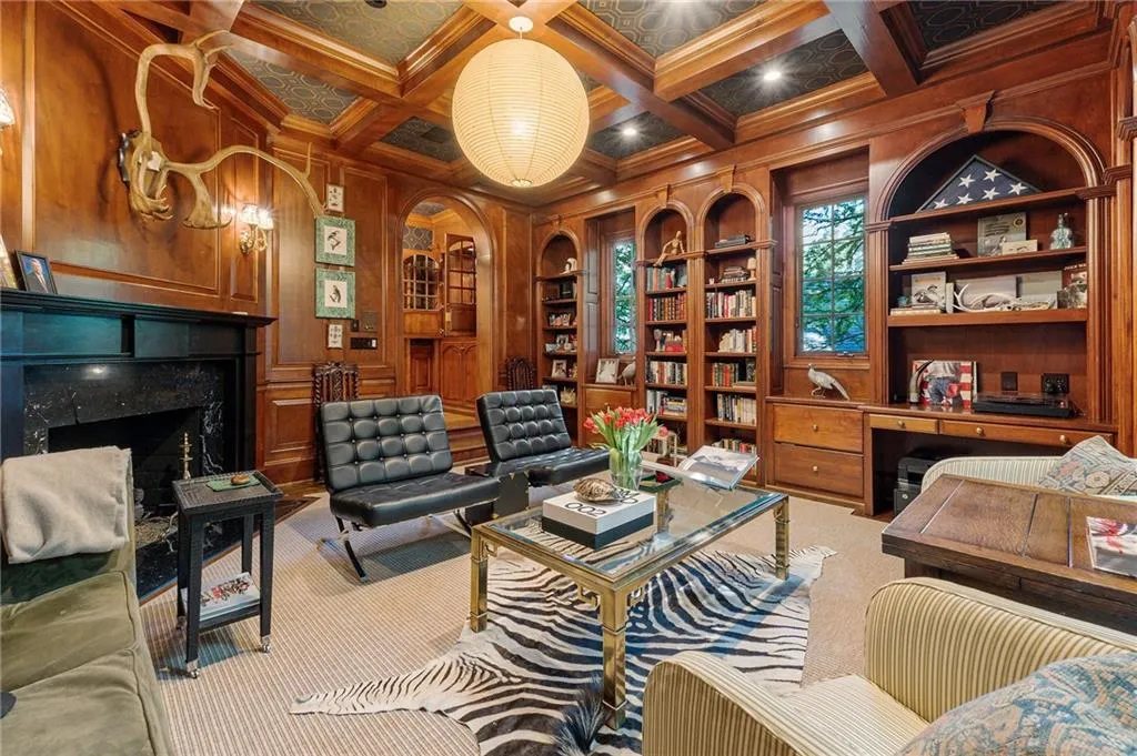 6049 Heards Drive, Atlanta, Georgia 30328, 5 Bedrooms Bedrooms, ,5 BathroomsBathrooms,Residential,Sold,6049 Heards Drive,7447290