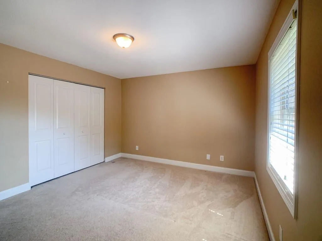 750 Dalrymple Road Unit F4, Atlanta, Georgia 30328, 4 Bedrooms Bedrooms, ,2 BathroomsBathrooms,Residential,Sold,750 Dalrymple Road Unit F4,6741013