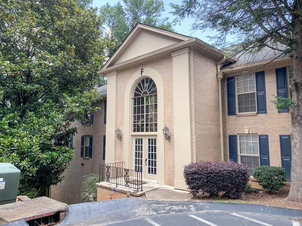 750 Dalrymple Road Unit F4, Atlanta, Georgia 30328, 4 Bedrooms Bedrooms, ,2 BathroomsBathrooms,Residential,Sold,750 Dalrymple Road Unit F4,6741013