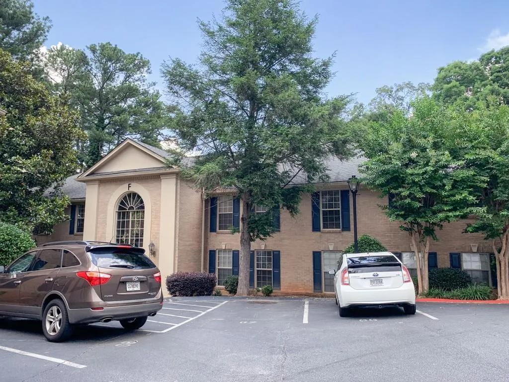 750 Dalrymple Road Unit F4, Atlanta, Georgia 30328, 4 Bedrooms Bedrooms, ,2 BathroomsBathrooms,Residential,Sold,750 Dalrymple Road Unit F4,6741013