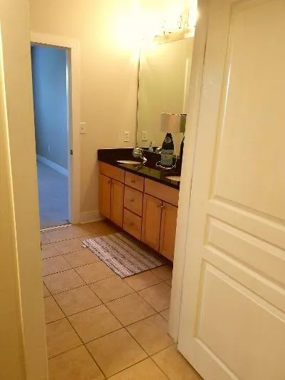 799 Hammond Drive Unit 213, Sandy Springs, Georgia 30328, 1 Bedroom Bedrooms, ,1 BathroomBathrooms,Residential,Sold,799 Hammond Drive Unit 213,6870629
