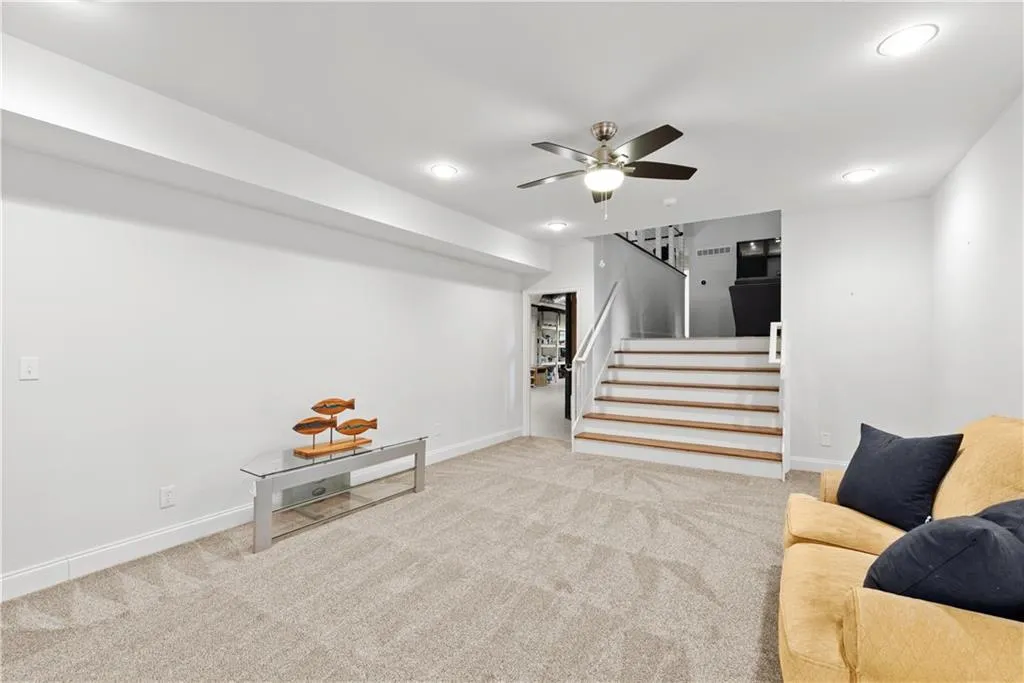 260 Drummen Court, Sandy Springs, Georgia 30328, 5 Bedrooms Bedrooms, ,3 BathroomsBathrooms,Residential,Sold,260 Drummen Court,6777284