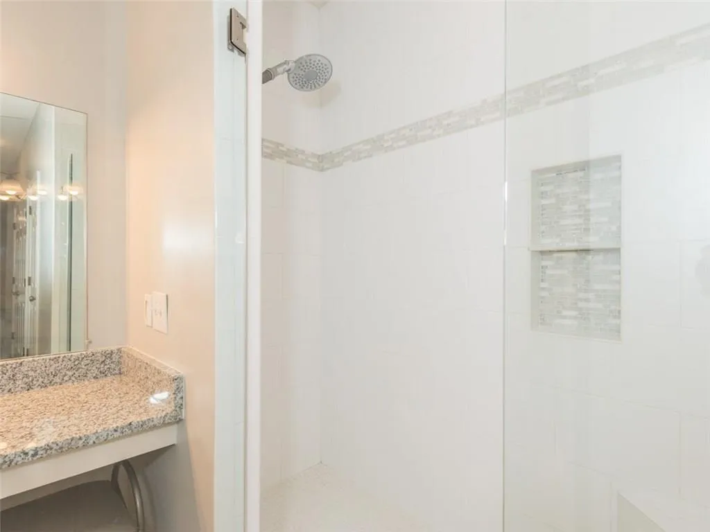5245 Chemin De Vie, Sandy Springs, Georgia 30342, 2 Bedrooms Bedrooms, ,2 BathroomsBathrooms,Residential,Sold,5245 Chemin De Vie,5971338