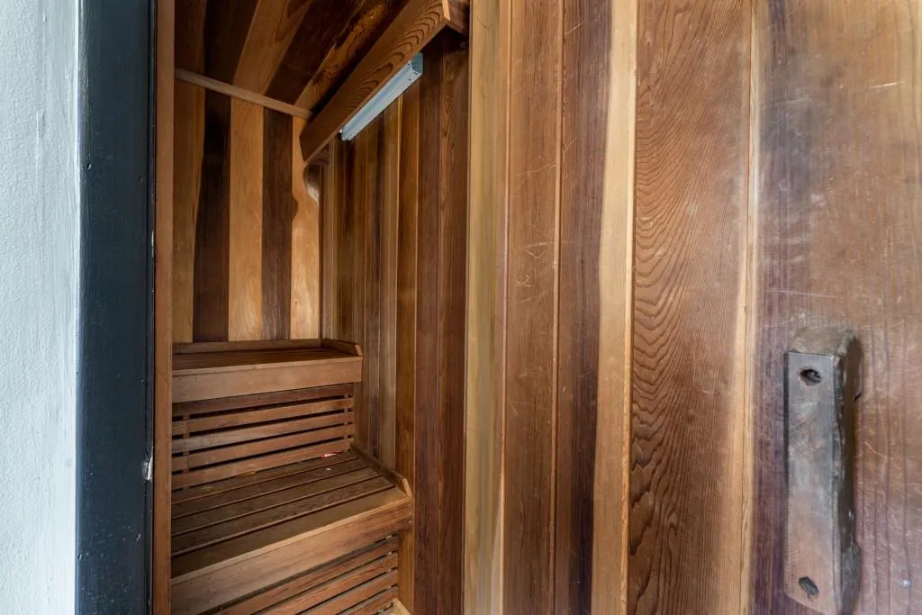 555 River Valley Road, Atlanta, Georgia 30328, 4 Bedrooms Bedrooms, ,4 BathroomsBathrooms,Residential,Sold,555 River Valley Road,7194450 555 River Valley Road, Atlanta, Georgia 30328, 4 Bedrooms Bedrooms, ,4 BathroomsBathrooms,Residential,Sold,555 River Valley Road,7194450