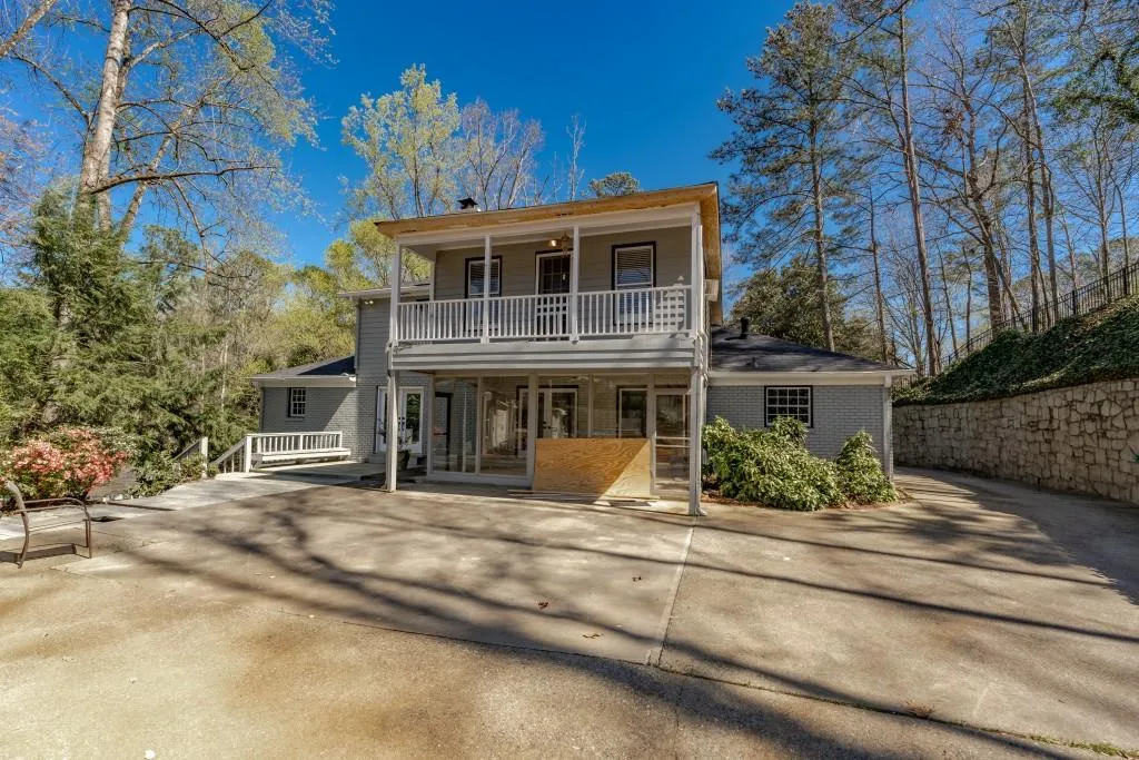 555 River Valley Road, Atlanta, Georgia 30328, 4 Bedrooms Bedrooms, ,4 BathroomsBathrooms,Residential,Sold,555 River Valley Road,7194450 555 River Valley Road, Atlanta, Georgia 30328, 4 Bedrooms Bedrooms, ,4 BathroomsBathrooms,Residential,Sold,555 River Valley Road,7194450