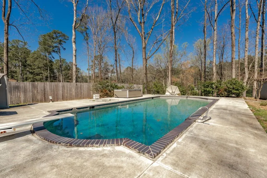 555 River Valley Road, Atlanta, Georgia 30328, 4 Bedrooms Bedrooms, ,4 BathroomsBathrooms,Residential,Sold,555 River Valley Road,7194450 555 River Valley Road, Atlanta, Georgia 30328, 4 Bedrooms Bedrooms, ,4 BathroomsBathrooms,Residential,Sold,555 River Valley Road,7194450