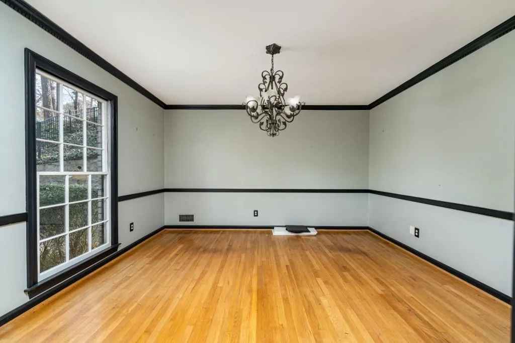 555 River Valley Road, Atlanta, Georgia 30328, 4 Bedrooms Bedrooms, ,4 BathroomsBathrooms,Residential,Sold,555 River Valley Road,7194450 555 River Valley Road, Atlanta, Georgia 30328, 4 Bedrooms Bedrooms, ,4 BathroomsBathrooms,Residential,Sold,555 River Valley Road,7194450