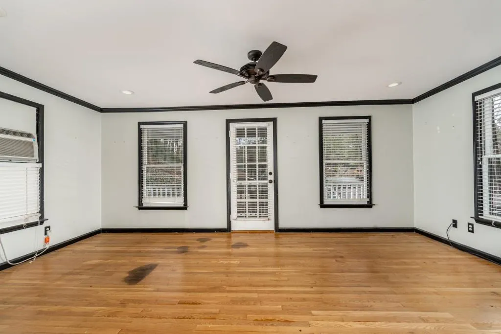 555 River Valley Road, Atlanta, Georgia 30328, 4 Bedrooms Bedrooms, ,4 BathroomsBathrooms,Residential,Sold,555 River Valley Road,7194450 555 River Valley Road, Atlanta, Georgia 30328, 4 Bedrooms Bedrooms, ,4 BathroomsBathrooms,Residential,Sold,555 River Valley Road,7194450