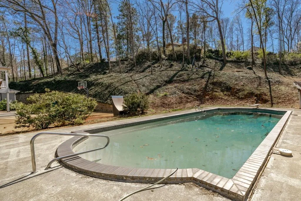 555 River Valley Road, Atlanta, Georgia 30328, 4 Bedrooms Bedrooms, ,4 BathroomsBathrooms,Residential,Sold,555 River Valley Road,7194450 555 River Valley Road, Atlanta, Georgia 30328, 4 Bedrooms Bedrooms, ,4 BathroomsBathrooms,Residential,Sold,555 River Valley Road,7194450