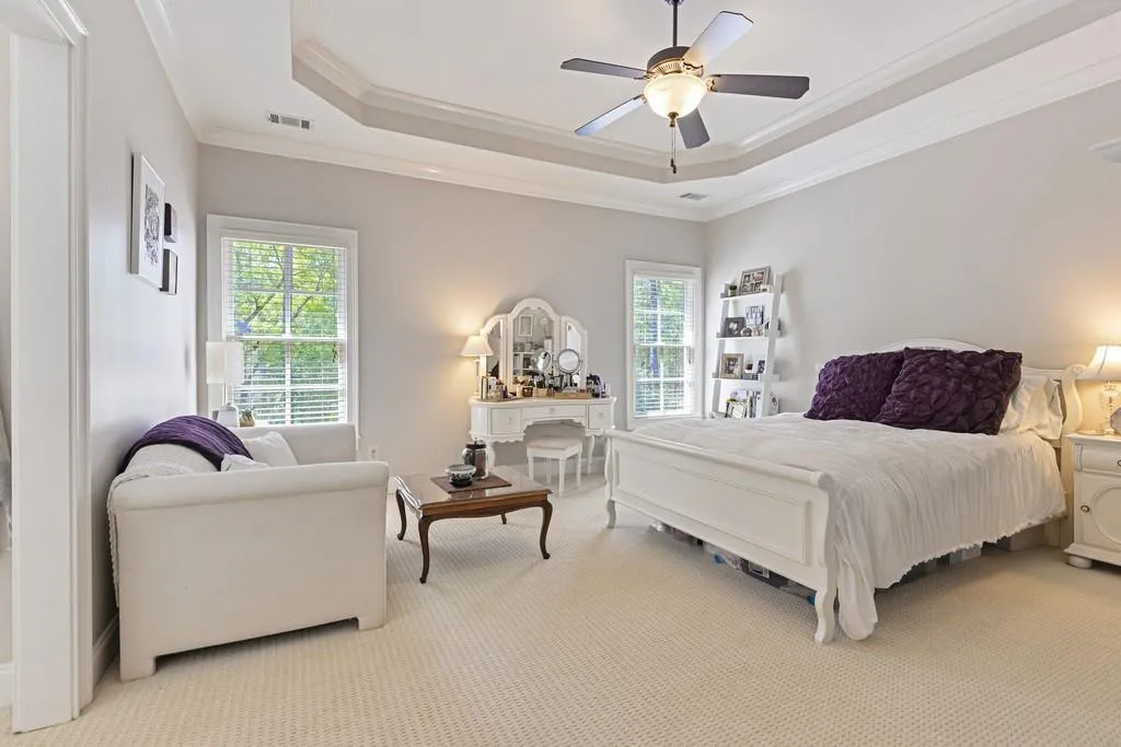 4060 Spalding Drive, Sandy Springs, Georgia 30350, 5 Bedrooms Bedrooms, ,5 BathroomsBathrooms,Residential,Sold,4060 Spalding Drive,6714777