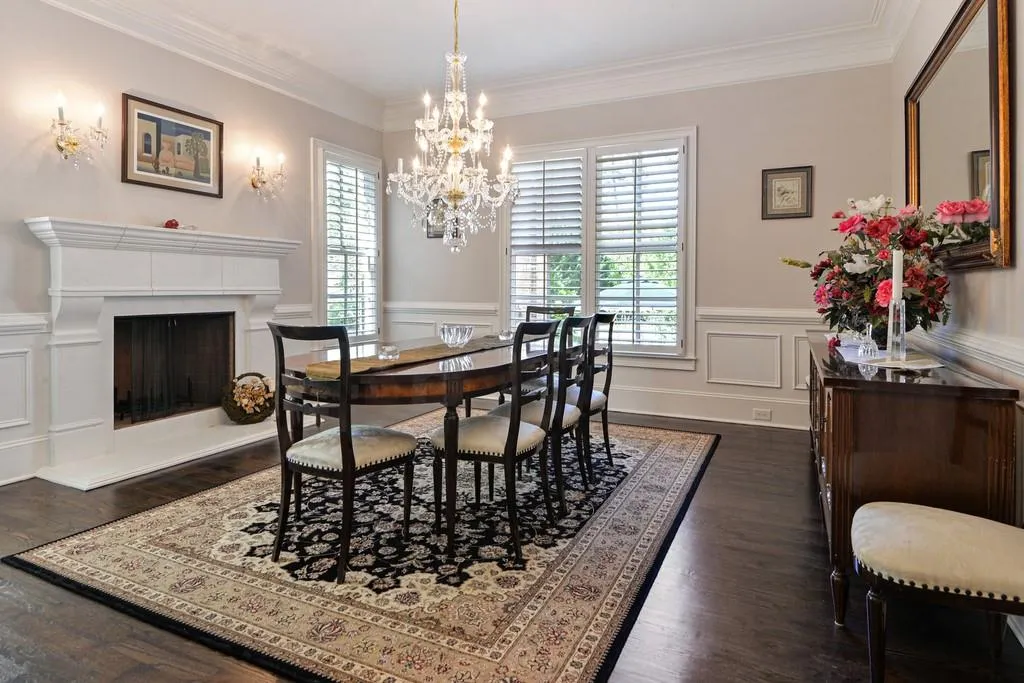 4060 Spalding Drive, Sandy Springs, Georgia 30350, 5 Bedrooms Bedrooms, ,5 BathroomsBathrooms,Residential,Sold,4060 Spalding Drive,6714777