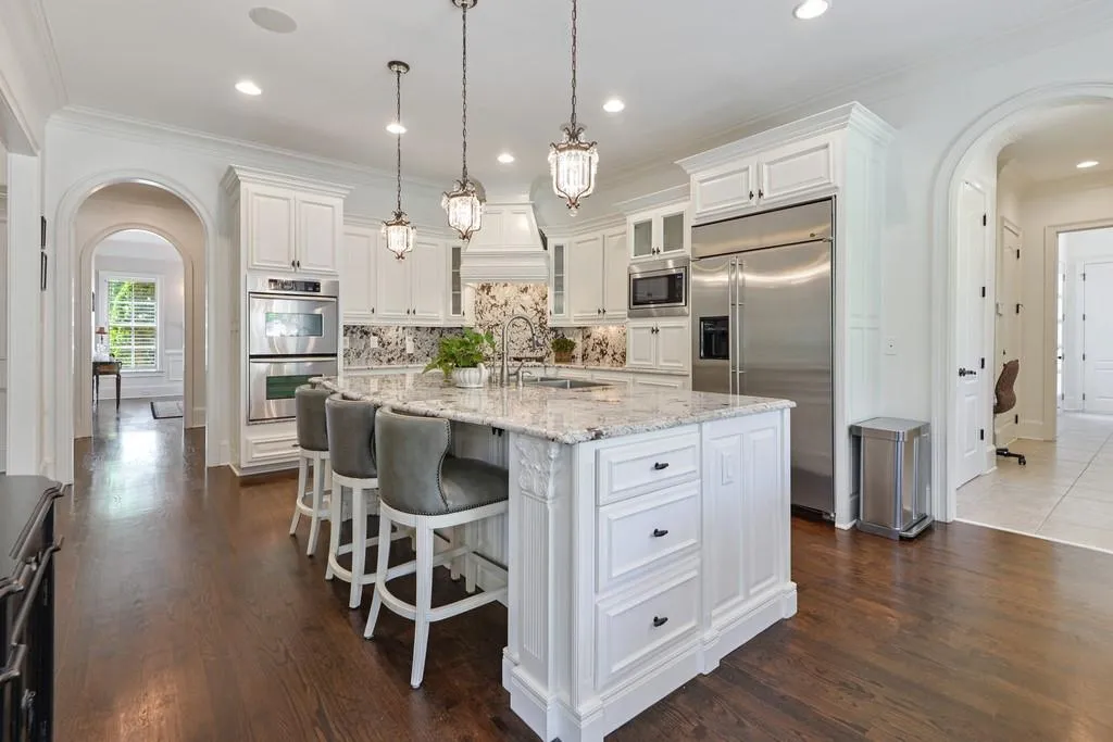 4060 Spalding Drive, Sandy Springs, Georgia 30350, 5 Bedrooms Bedrooms, ,5 BathroomsBathrooms,Residential,Sold,4060 Spalding Drive,6714777