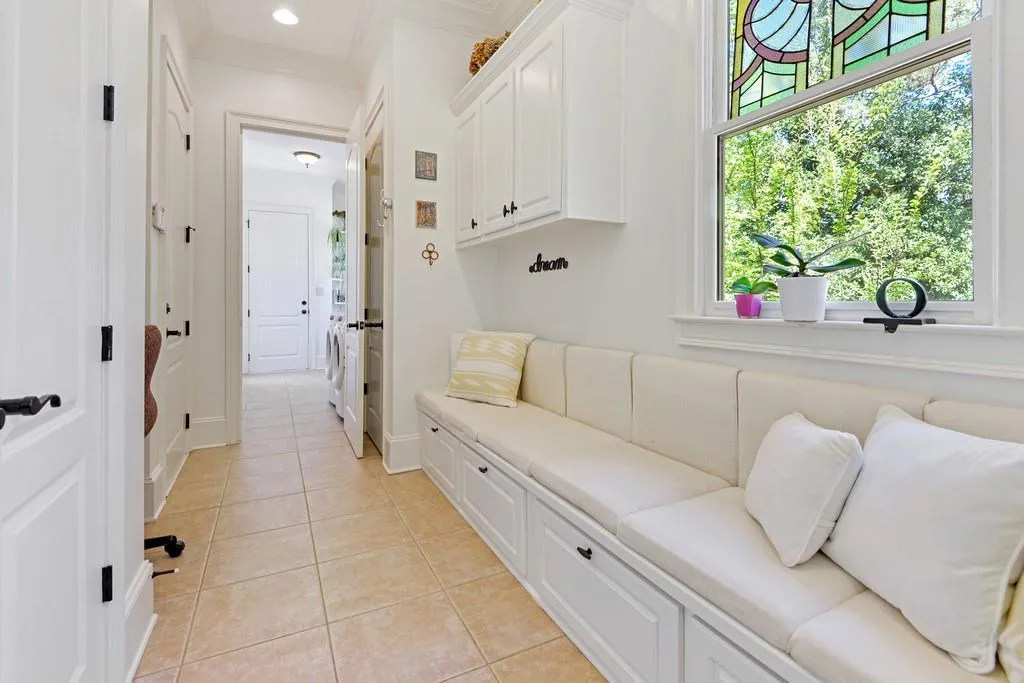 4060 Spalding Drive, Sandy Springs, Georgia 30350, 5 Bedrooms Bedrooms, ,5 BathroomsBathrooms,Residential,Sold,4060 Spalding Drive,6714777