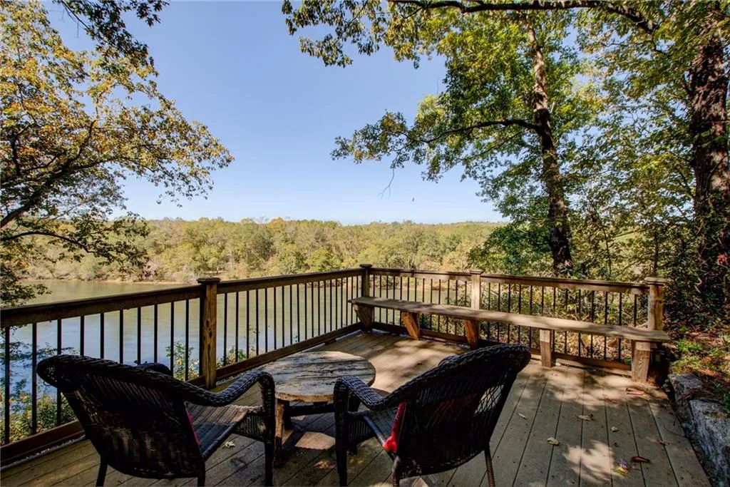 You're very own private deck overlooking the Chattacoochee River You're very own private deck overlooking the Chattacoochee River