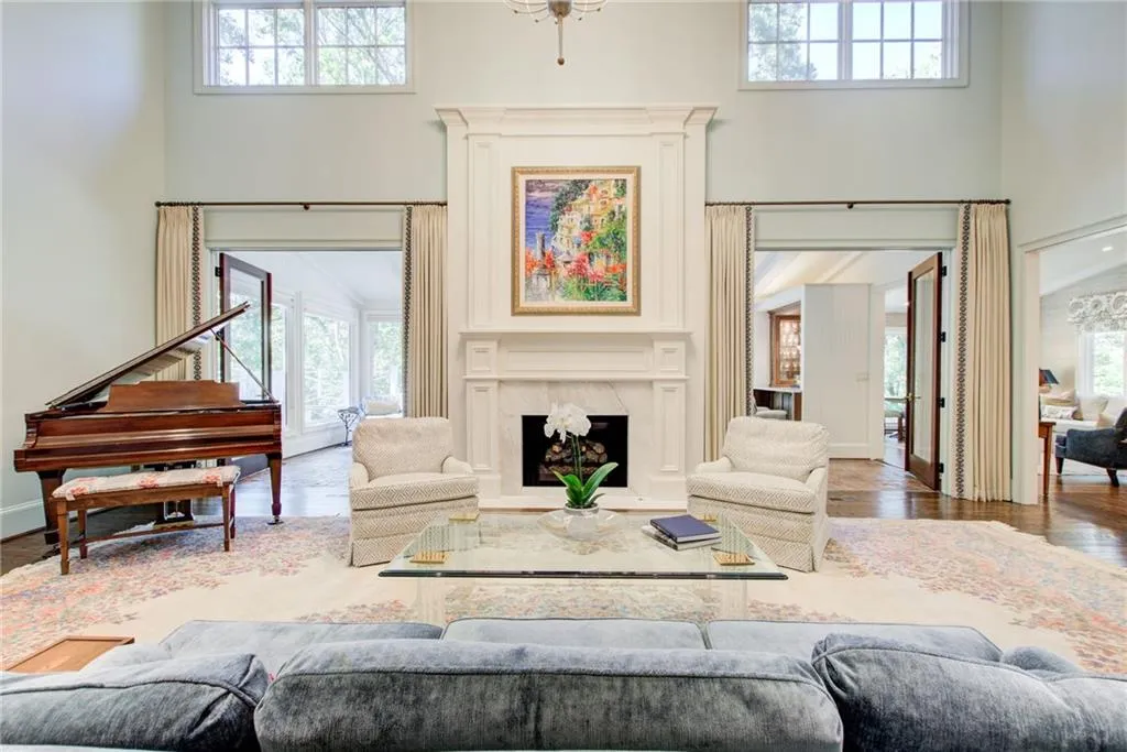 Just Say Wow! Beautiful fireside living room with beautiful light! Just Say Wow! Beautiful fireside living room with beautiful light!