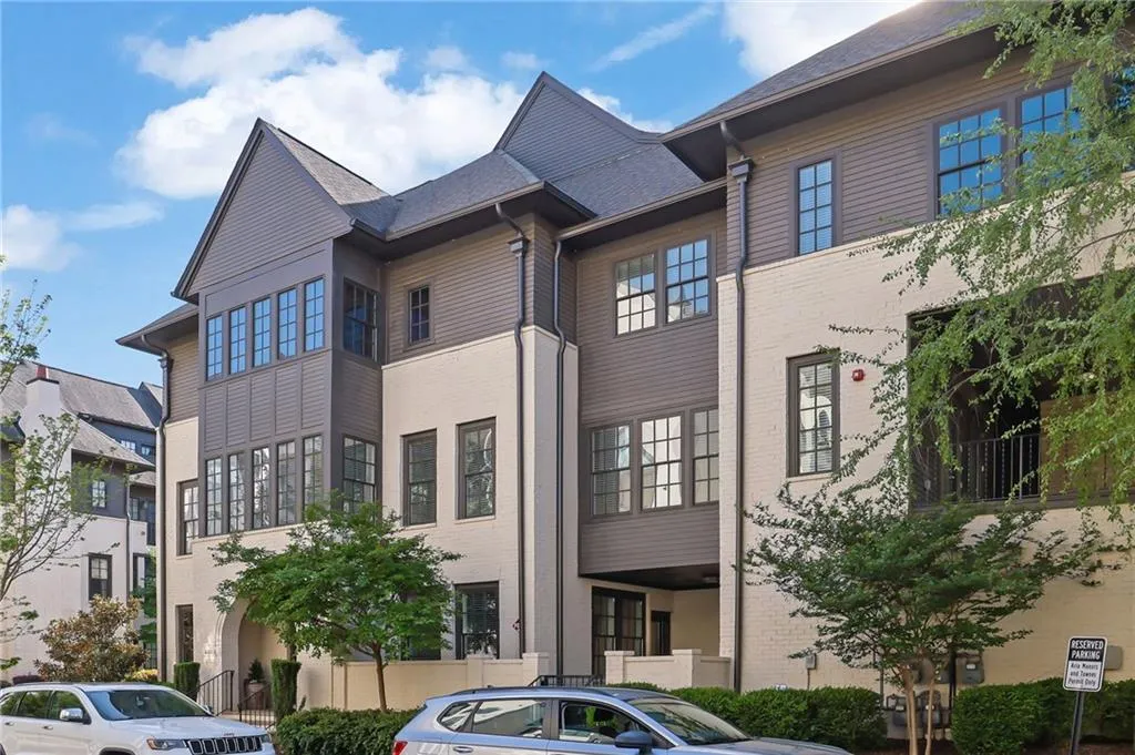 6572 Aria Village Drive, Atlanta, Georgia 30004, 3 Bedrooms Bedrooms, ,3 BathroomsBathrooms,Residential,For Sale,6572 Aria Village Drive,7753786