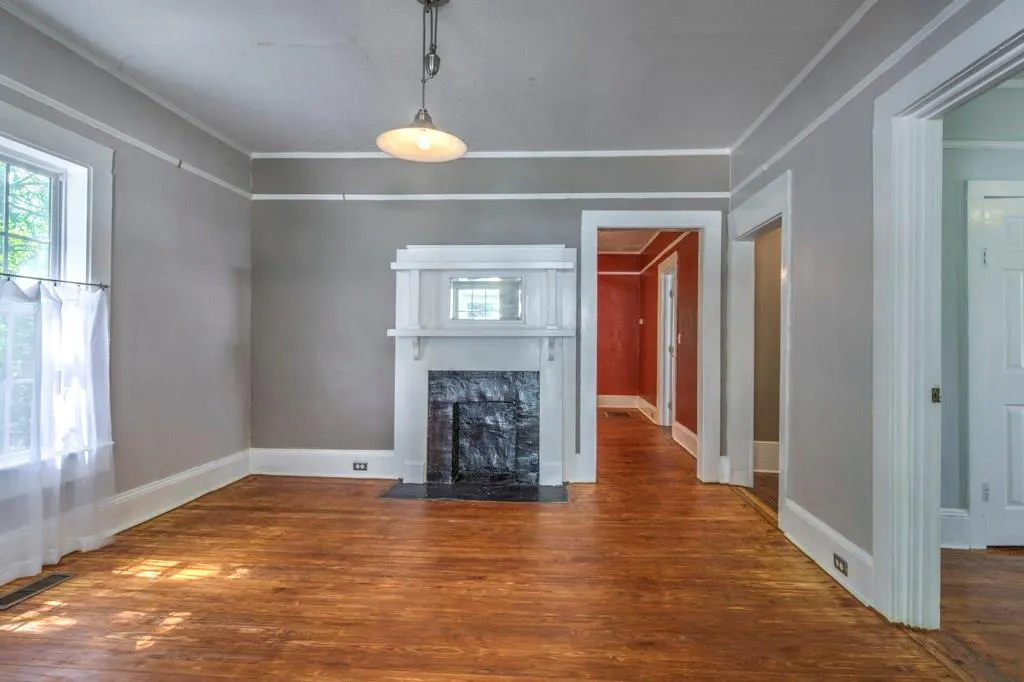 2632 Peyton Road Nw, Atlanta, Georgia 30318, 2 Bedrooms Bedrooms, ,2 BathroomsBathrooms,Residential,Sold,2632 Peyton Road Nw,5817030