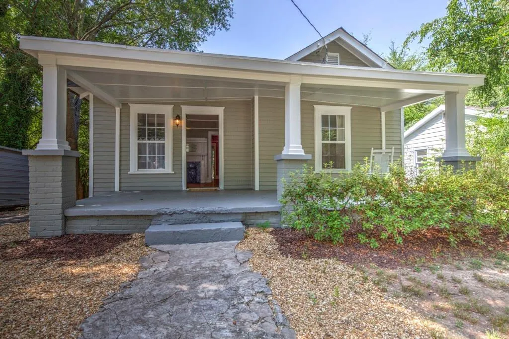 2632 Peyton Road Nw, Atlanta, Georgia 30318, 2 Bedrooms Bedrooms, ,2 BathroomsBathrooms,Residential,Sold,2632 Peyton Road Nw,5817030