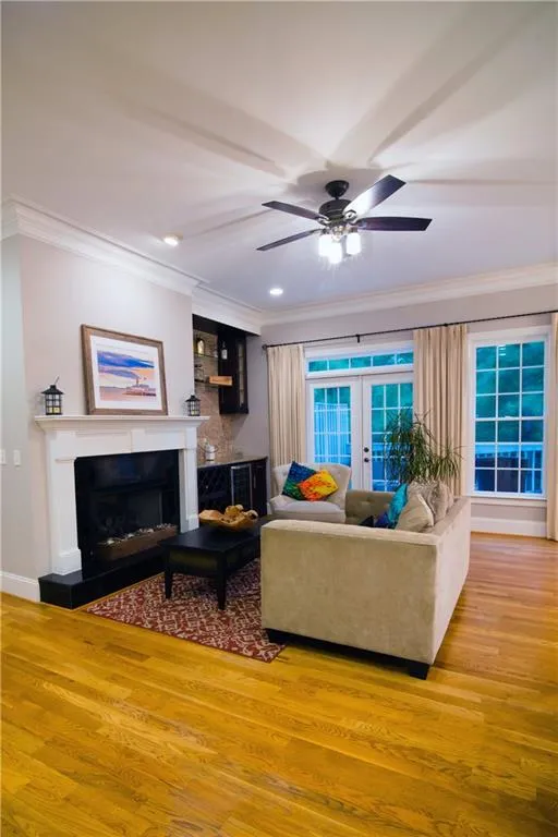 5492 Glenridge Drive Unit 540, Atlanta, Georgia 30342, 4 Bedrooms Bedrooms, ,3 BathroomsBathrooms,Residential,Sold,5492 Glenridge Drive Unit 540,7046003