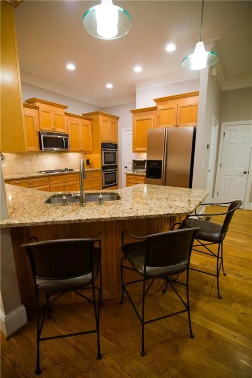 5492 Glenridge Drive Unit 540, Atlanta, Georgia 30342, 4 Bedrooms Bedrooms, ,3 BathroomsBathrooms,Residential,Sold,5492 Glenridge Drive Unit 540,7046003