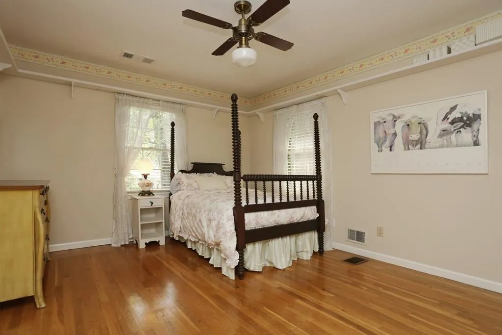 7300 Duncourtney Drive, Sandy Springs, Georgia 30328, 4 Bedrooms Bedrooms, ,3 BathroomsBathrooms,Residential,Sold,7300 Duncourtney Drive,5827671 7300 Duncourtney Drive, Sandy Springs, Georgia 30328, 4 Bedrooms Bedrooms, ,3 BathroomsBathrooms,Residential,Sold,7300 Duncourtney Drive,5827671