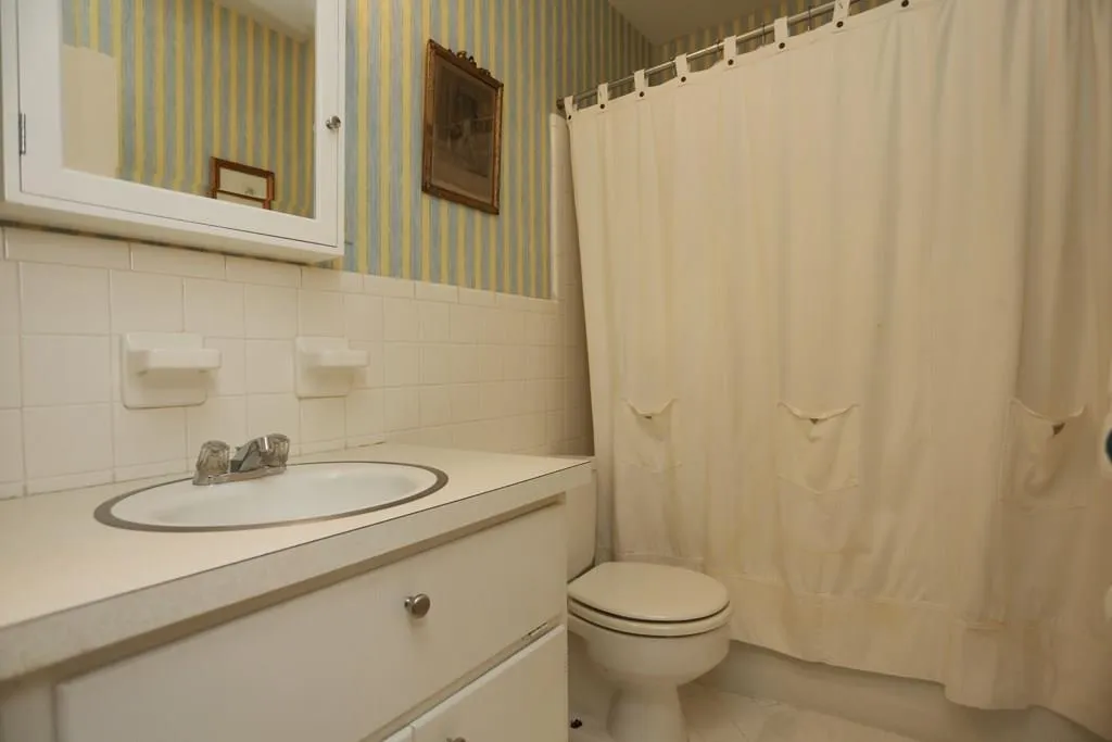 7300 Duncourtney Drive, Sandy Springs, Georgia 30328, 4 Bedrooms Bedrooms, ,3 BathroomsBathrooms,Residential,Sold,7300 Duncourtney Drive,5827671 7300 Duncourtney Drive, Sandy Springs, Georgia 30328, 4 Bedrooms Bedrooms, ,3 BathroomsBathrooms,Residential,Sold,7300 Duncourtney Drive,5827671