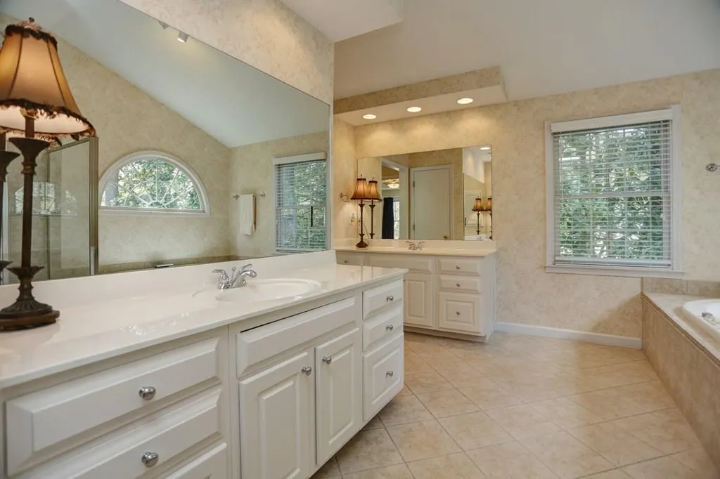 7300 Duncourtney Drive, Sandy Springs, Georgia 30328, 4 Bedrooms Bedrooms, ,3 BathroomsBathrooms,Residential,Sold,7300 Duncourtney Drive,5827671 7300 Duncourtney Drive, Sandy Springs, Georgia 30328, 4 Bedrooms Bedrooms, ,3 BathroomsBathrooms,Residential,Sold,7300 Duncourtney Drive,5827671