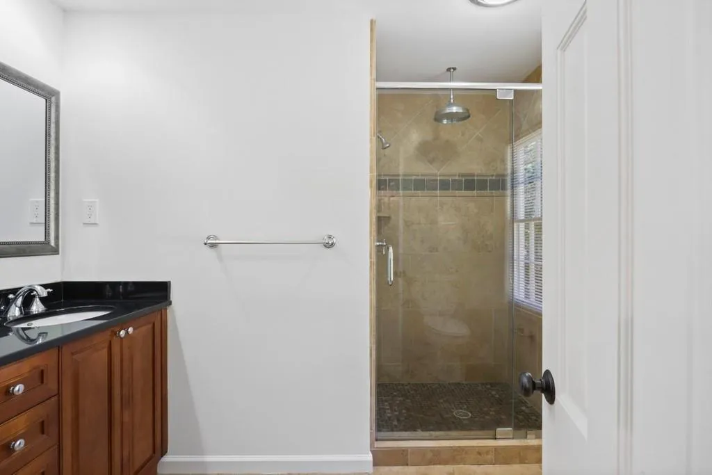 124 River Park Drive Nw, Sandy Springs, Georgia 30328, 5 Bedrooms Bedrooms, ,5 BathroomsBathrooms,Residential,Sold,124 River Park Drive Nw,6869861