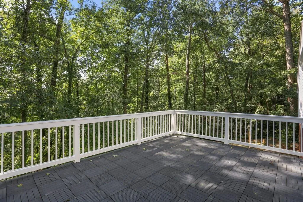 124 River Park Drive Nw, Sandy Springs, Georgia 30328, 5 Bedrooms Bedrooms, ,5 BathroomsBathrooms,Residential,Sold,124 River Park Drive Nw,6869861