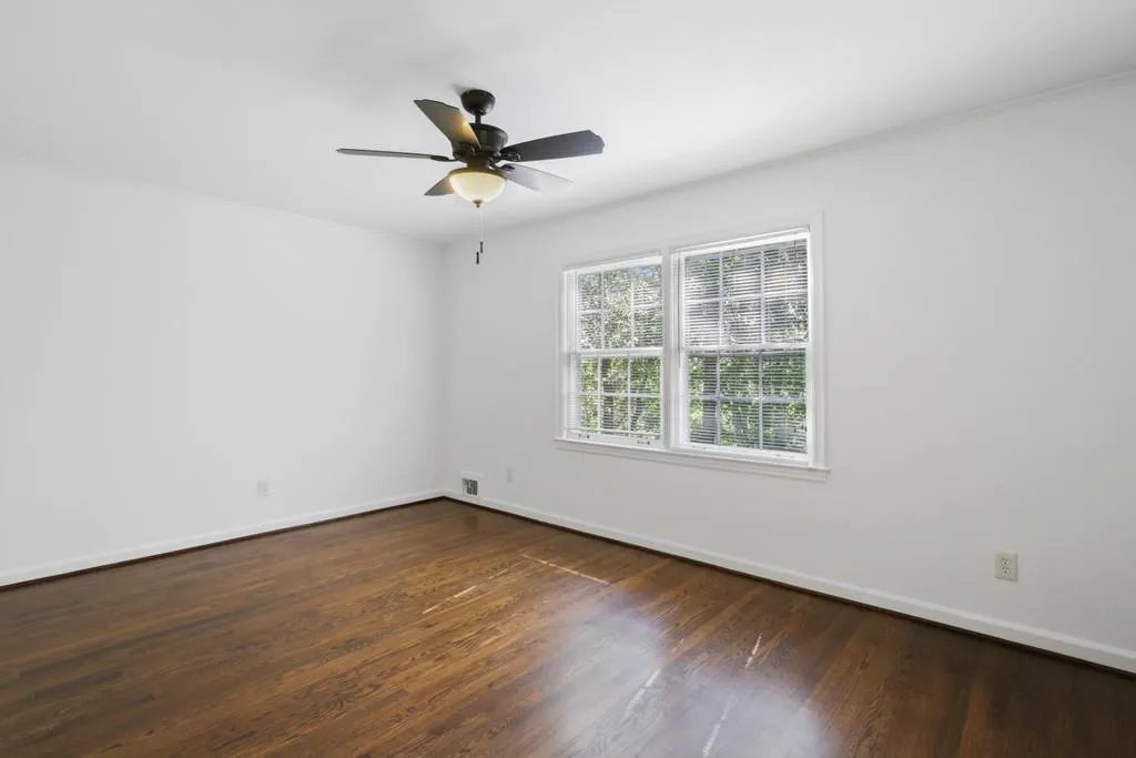 124 River Park Drive Nw, Sandy Springs, Georgia 30328, 5 Bedrooms Bedrooms, ,5 BathroomsBathrooms,Residential,Sold,124 River Park Drive Nw,6869861