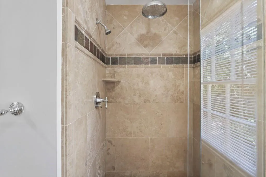 124 River Park Drive Nw, Sandy Springs, Georgia 30328, 5 Bedrooms Bedrooms, ,5 BathroomsBathrooms,Residential,Sold,124 River Park Drive Nw,6869861