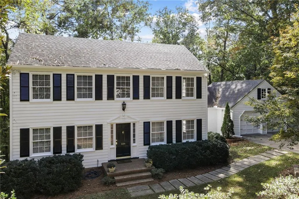 124 River Park Drive Nw, Sandy Springs, Georgia 30328, 5 Bedrooms Bedrooms, ,5 BathroomsBathrooms,Residential,Sold,124 River Park Drive Nw,6869861