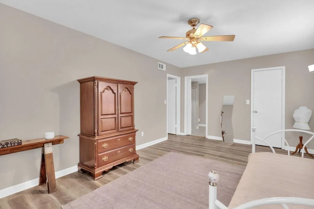 6851 Roswell Road Unit F-3, Sandy Springs, Georgia 30328, 2 Bedrooms Bedrooms, ,2 BathroomsBathrooms,Residential,Sold,6851 Roswell Road Unit F-3,7150929