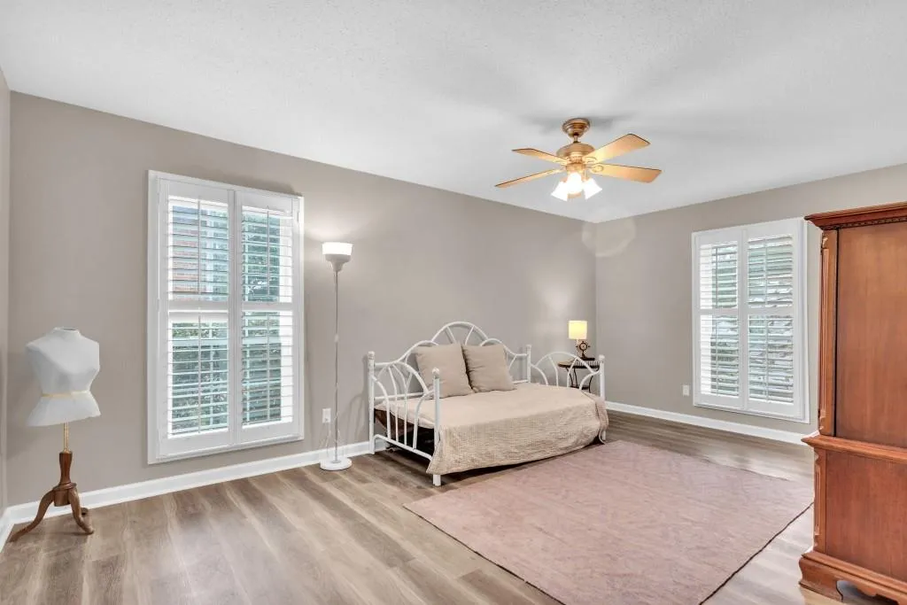 6851 Roswell Road Unit F-3, Sandy Springs, Georgia 30328, 2 Bedrooms Bedrooms, ,2 BathroomsBathrooms,Residential,Sold,6851 Roswell Road Unit F-3,7150929