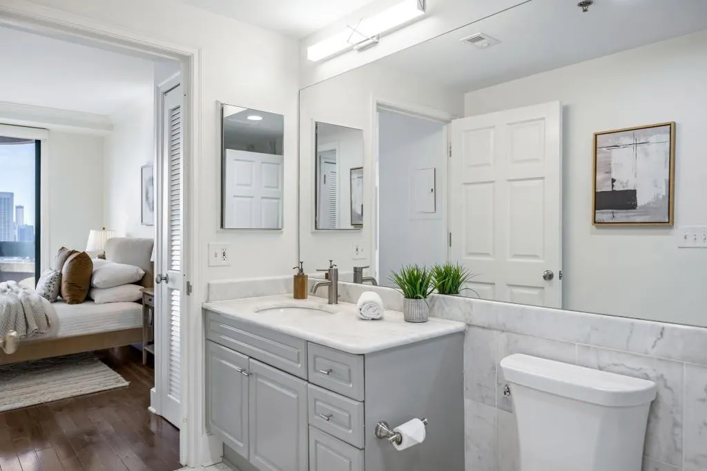 75 14th Street Ne Unit 3830, Atlanta, Georgia 30309, 1 Bedroom Bedrooms, ,1 BathroomBathrooms,Residential,For Sale,75 14th Street Ne Unit 3830,7628653