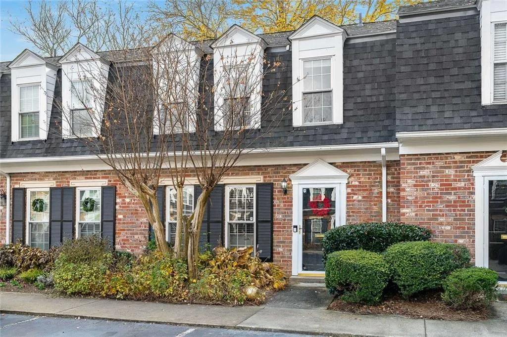 5 Spinning House Place Nw, Atlanta, Georgia 30318, 2 Bedrooms Bedrooms, ,2 BathroomsBathrooms,Residential,For Sale,5 Spinning House Place Nw,7684779