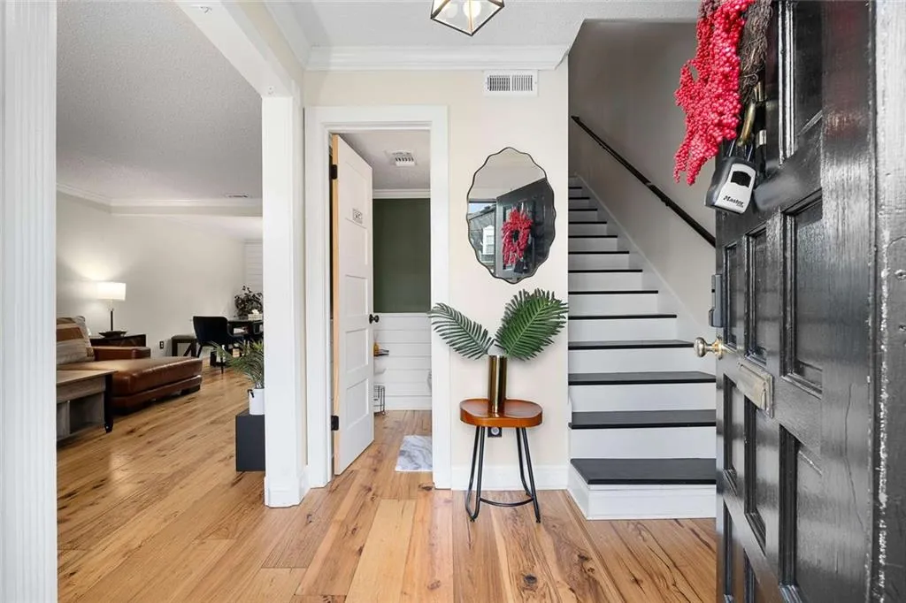 5 Spinning House Place Nw, Atlanta, Georgia 30318, 2 Bedrooms Bedrooms, ,2 BathroomsBathrooms,Residential,For Sale,5 Spinning House Place Nw,7684779