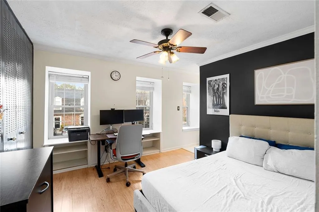 5 Spinning House Place Nw, Atlanta, Georgia 30318, 2 Bedrooms Bedrooms, ,2 BathroomsBathrooms,Residential,For Sale,5 Spinning House Place Nw,7684779