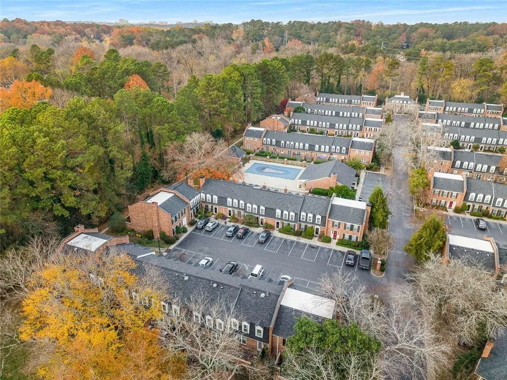 5 Spinning House Place Nw, Atlanta, Georgia 30318, 2 Bedrooms Bedrooms, ,2 BathroomsBathrooms,Residential,For Sale,5 Spinning House Place Nw,7684779