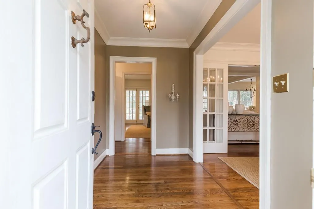 4730 Merlendale Drive, Atlanta, Georgia 30327, 3 Bedrooms Bedrooms, ,2 BathroomsBathrooms,Residential,Sold,4730 Merlendale Drive,5982748