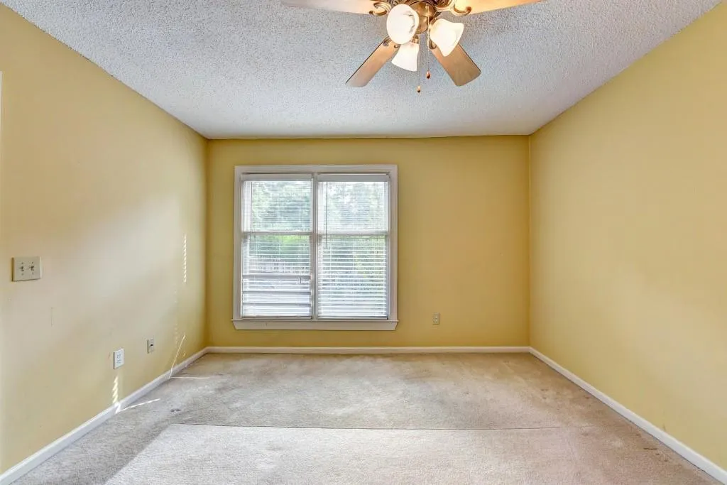 511 Abingdon Way, Sandy Springs, Georgia 30328, 2 Bedrooms Bedrooms, ,2 BathroomsBathrooms,Residential,Sold,511 Abingdon Way,6014308