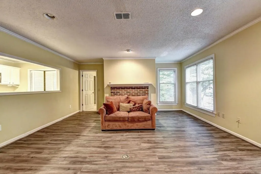 511 Abingdon Way, Sandy Springs, Georgia 30328, 2 Bedrooms Bedrooms, ,2 BathroomsBathrooms,Residential,Sold,511 Abingdon Way,6014308