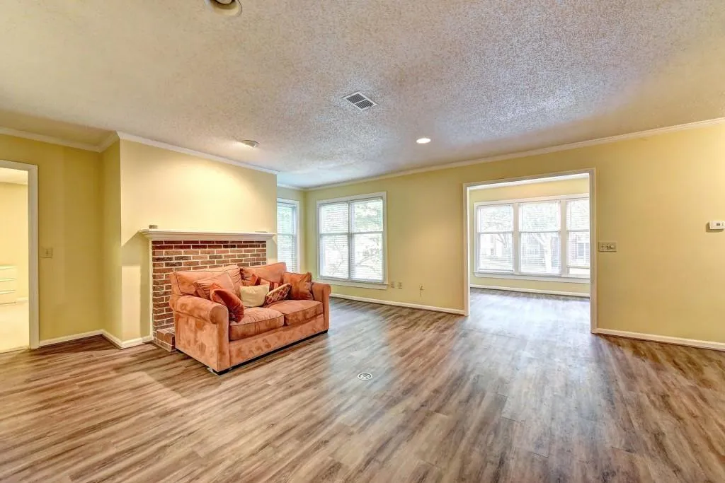 511 Abingdon Way, Sandy Springs, Georgia 30328, 2 Bedrooms Bedrooms, ,2 BathroomsBathrooms,Residential,Sold,511 Abingdon Way,6014308
