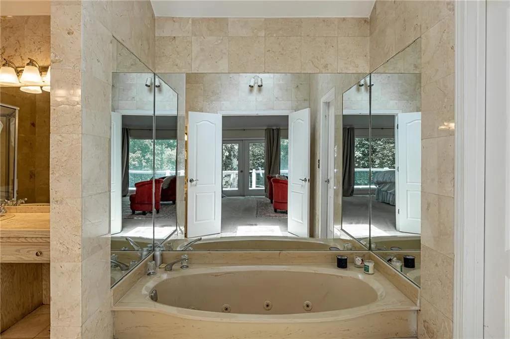 7325 Chattahoochee Bluff Drive, Sandy Springs, Georgia 30350, 5 Bedrooms Bedrooms, ,3 BathroomsBathrooms,Residential,Sold,7325 Chattahoochee Bluff Drive,6914122