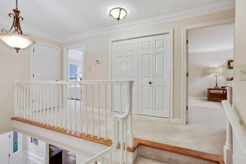 7155 Roswell Road Unit 4, Sandy Springs, Georgia 30328, 3 Bedrooms Bedrooms, ,2 BathroomsBathrooms,Residential,Sold,7155 Roswell Road Unit 4,6677495