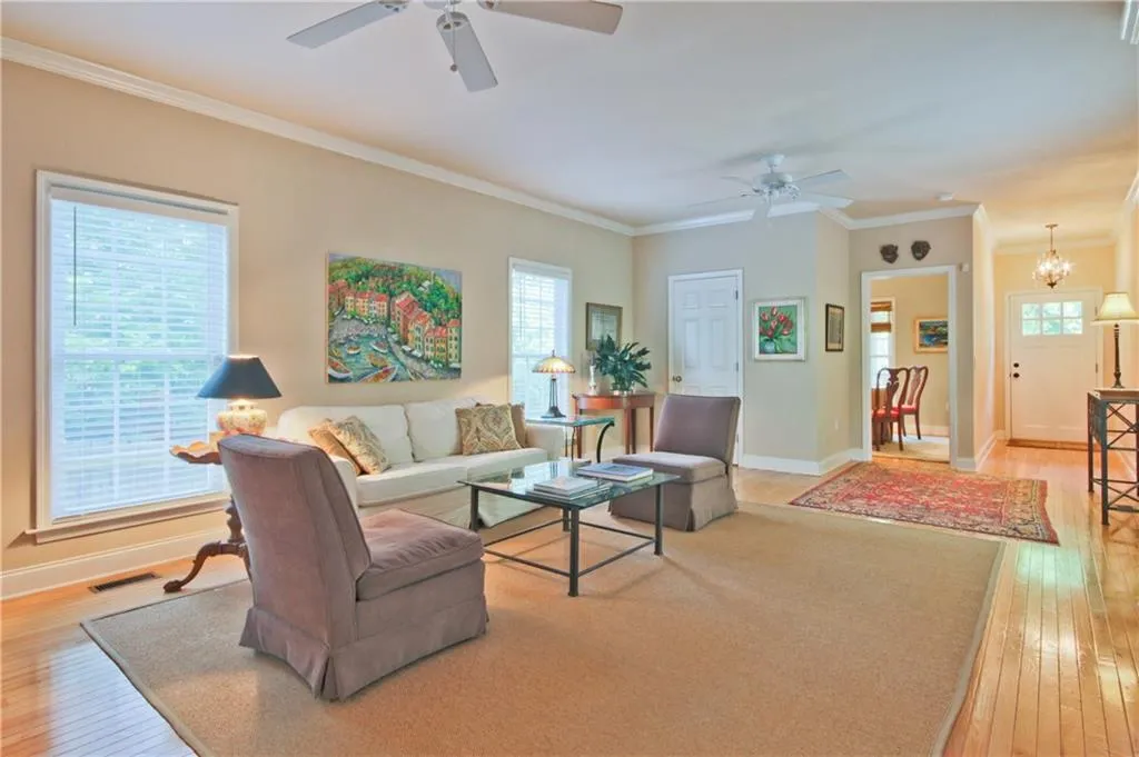 1901 Ford Street Nw, Atlanta, Georgia 30318, 3 Bedrooms Bedrooms, ,2 BathroomsBathrooms,Residential,Sold,1901 Ford Street Nw,5699177