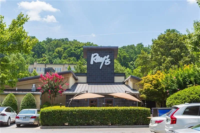 325 Riversedge Drive, Atlanta, Georgia 30339, 5 Bedrooms Bedrooms, ,3 BathroomsBathrooms,Residential,Sold,325 Riversedge Drive,6624528