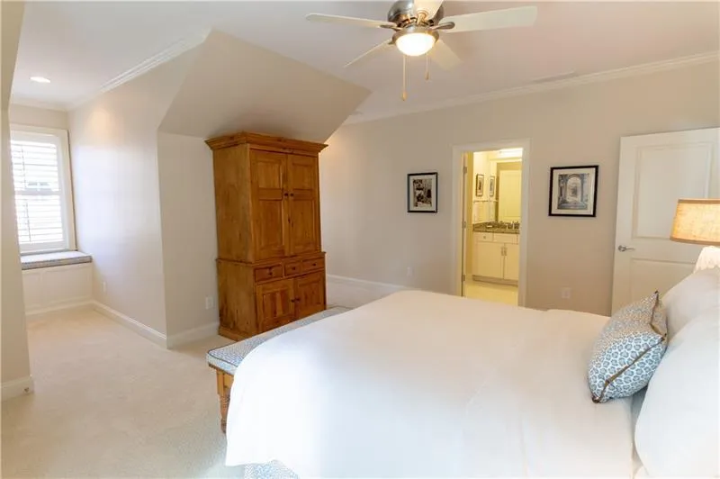 325 Riversedge Drive, Atlanta, Georgia 30339, 5 Bedrooms Bedrooms, ,3 BathroomsBathrooms,Residential,Sold,325 Riversedge Drive,6624528