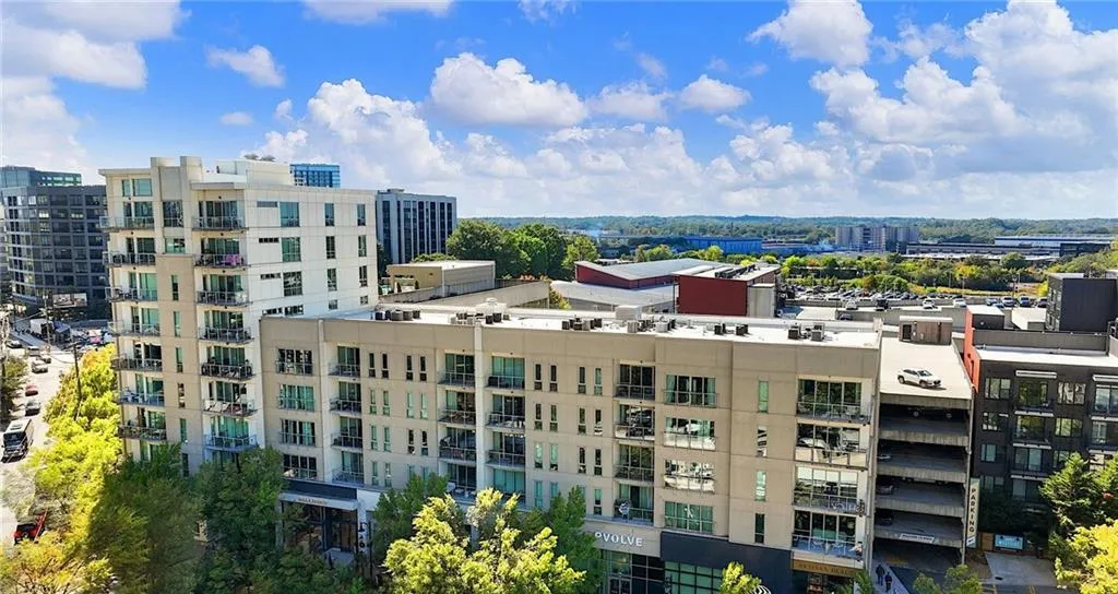 1100 Howell Mill Road Unit 404, Atlanta, Georgia 30318, 1 Bedroom Bedrooms, ,1 BathroomBathrooms,Residential,For Sale,1100 Howell Mill Road Unit 404,7639497