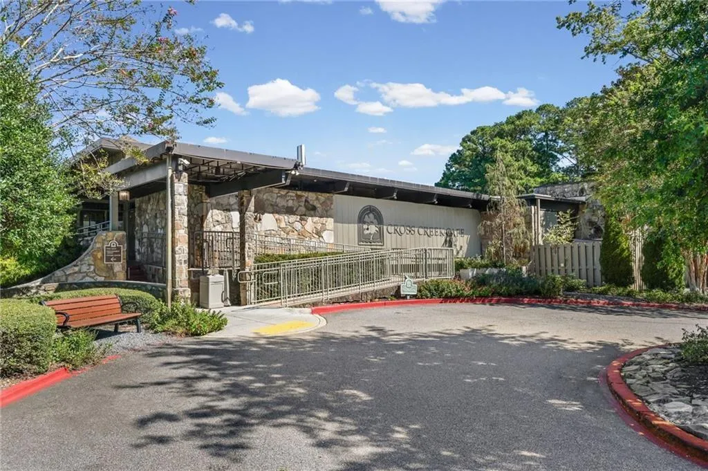 Main clubhouse with restaurant and pro shop